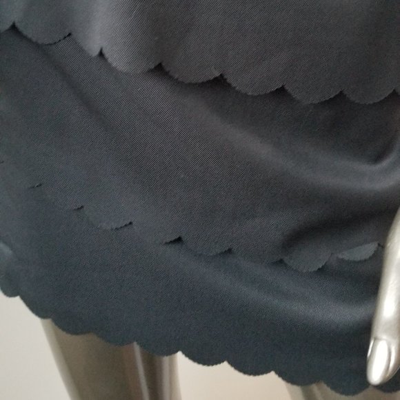 Black Scallop Skirt - Picture 2 of 3